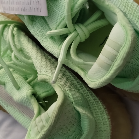 Adidas - Picture 4 of 5